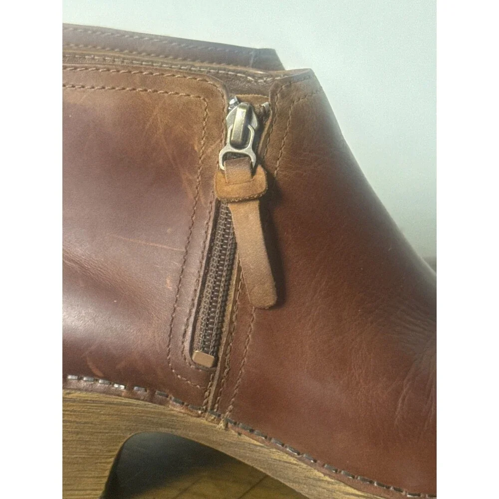 Dansko Women’s 38 Brown Leather Ankle Boots Booties Chunky Heel Comfort
